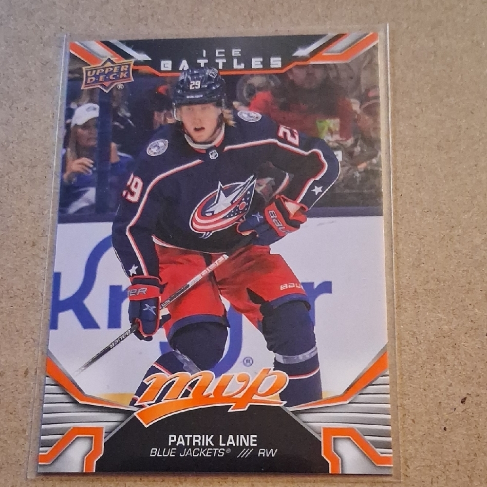 Upper Deck Ice Battles Hockey Card